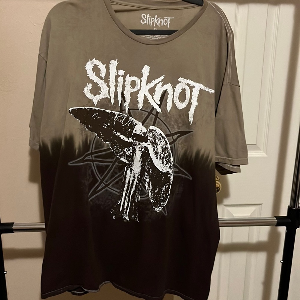 Men’s X-Large Slip knot T shirt